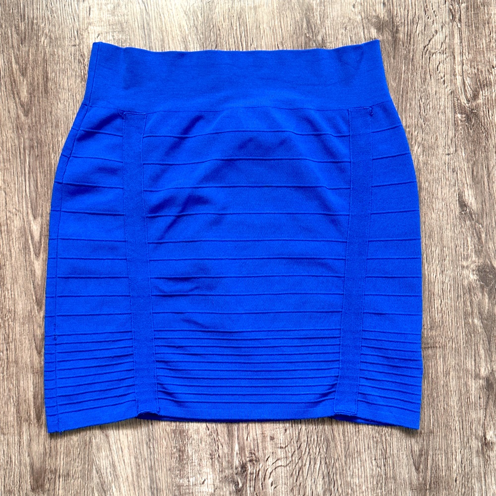Rock N Republic size L electric blue tube skirt